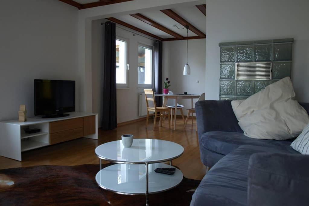 Grosszugige Ferienwohnung Am Kloster เคียร์ชซาร์เทิน ภายนอก รูปภาพ